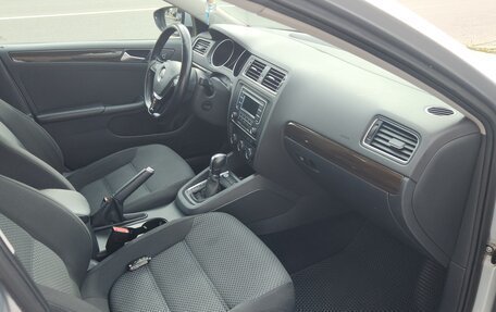 Volkswagen Jetta VI, 2016 год, 1 250 000 рублей, 13 фотография