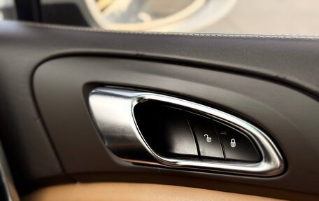 Porsche Cayenne III, 2015 год, 2 990 000 рублей, 33 фотография