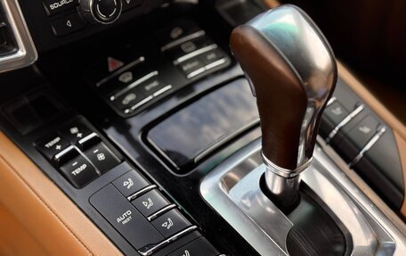 Porsche Cayenne III, 2015 год, 2 990 000 рублей, 30 фотография