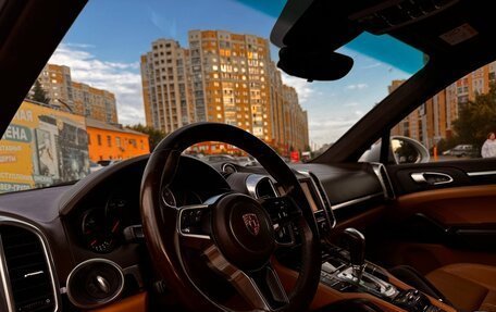Porsche Cayenne III, 2015 год, 2 990 000 рублей, 36 фотография