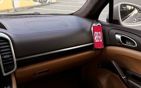 Porsche Cayenne III, 2015 год, 2 990 000 рублей, 25 фотография