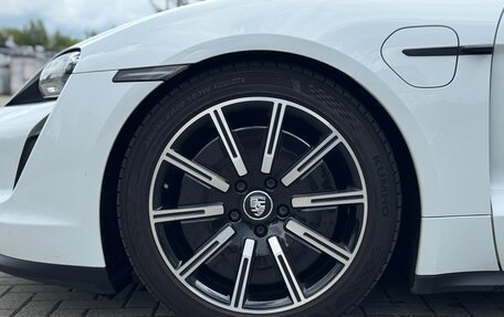 Porsche Taycan I, 2021 год, 9 990 000 рублей, 4 фотография