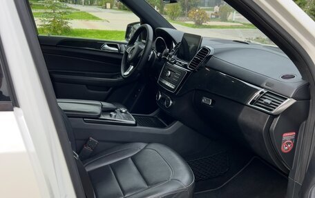 Mercedes-Benz GLS, 2017 год, 4 290 000 рублей, 6 фотография