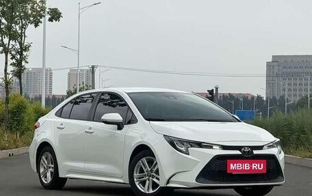 Toyota Corolla, 2022 год, 1 350 000 рублей, 4 фотография