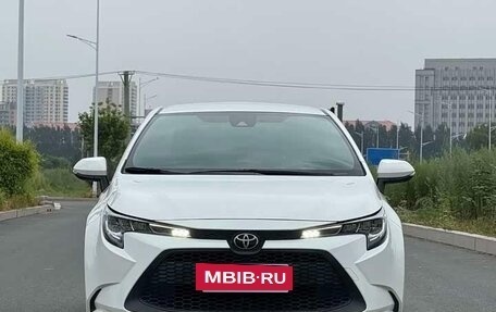 Toyota Corolla, 2022 год, 1 350 000 рублей, 3 фотография
