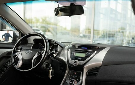 Hyundai Elantra V, 2012 год, 970 000 рублей, 10 фотография