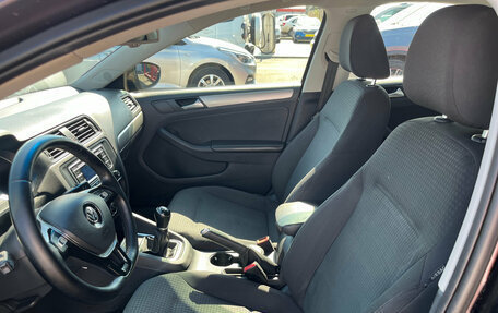 Volkswagen Jetta VI, 2014 год, 1 050 000 рублей, 15 фотография