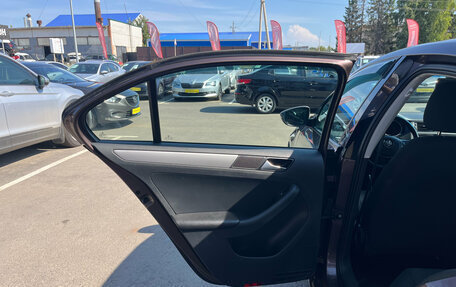 Volkswagen Jetta VI, 2014 год, 1 050 000 рублей, 16 фотография