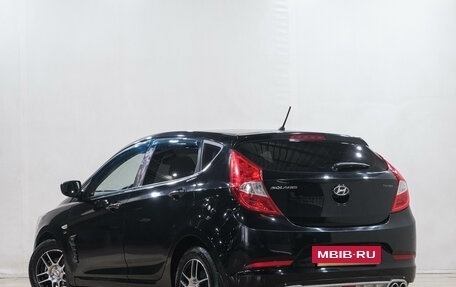 Hyundai Solaris II рестайлинг, 2016 год, 999 000 рублей, 5 фотография