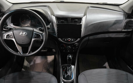 Hyundai Solaris II рестайлинг, 2016 год, 999 000 рублей, 18 фотография