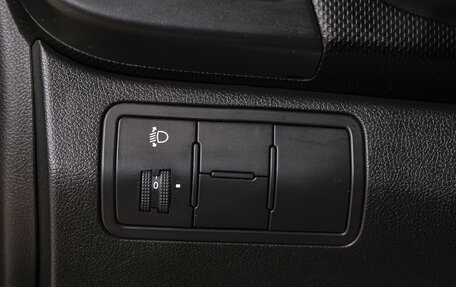 Hyundai Solaris II рестайлинг, 2016 год, 999 000 рублей, 28 фотография