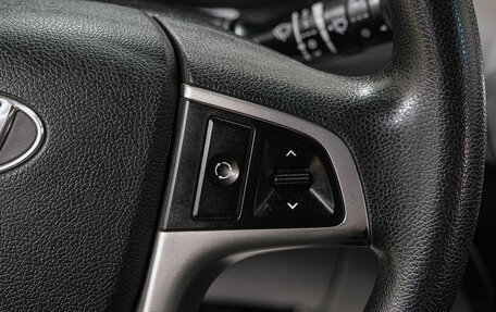 Hyundai Solaris II рестайлинг, 2016 год, 999 000 рублей, 22 фотография