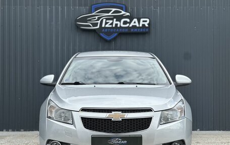 Chevrolet Cruze II, 2011 год, 649 000 рублей, 2 фотография