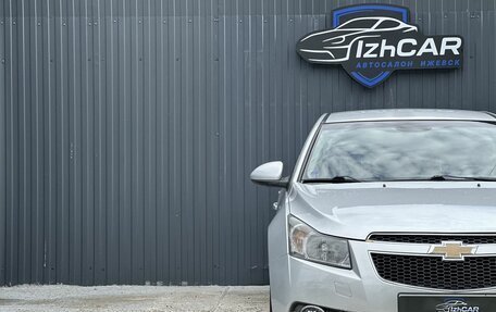 Chevrolet Cruze II, 2011 год, 649 000 рублей, 3 фотография