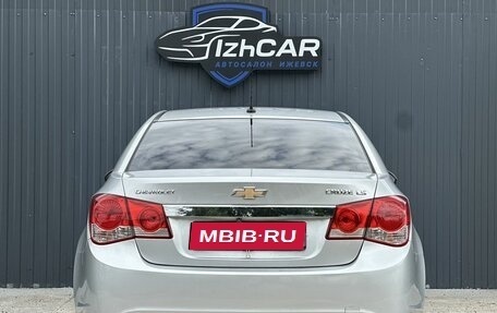 Chevrolet Cruze II, 2011 год, 649 000 рублей, 7 фотография