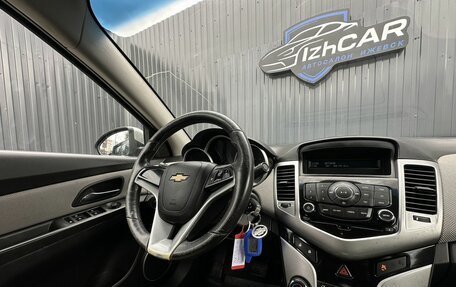 Chevrolet Cruze II, 2011 год, 649 000 рублей, 13 фотография