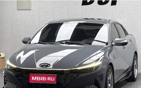 Hyundai Elantra, 2023 год, 1 650 000 рублей, 1 фотография