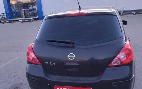 Nissan Tiida, 2010 год, 700 000 рублей, 1 фотография