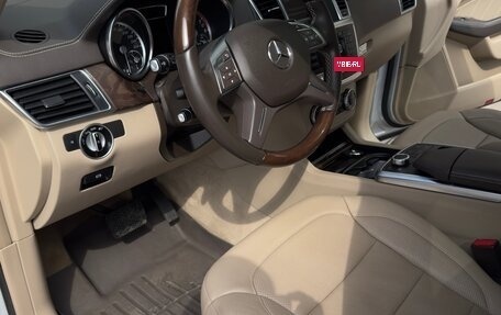 Mercedes-Benz GL-Класс, 2015 год, 3 800 000 рублей, 14 фотография