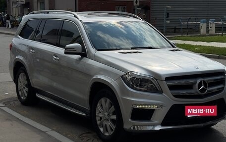 Mercedes-Benz GL-Класс, 2015 год, 3 800 000 рублей, 24 фотография