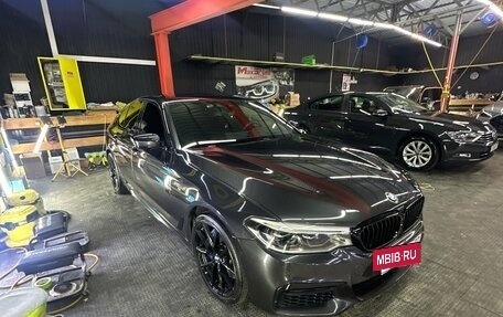 BMW 5 серия, 2019 год, 4 600 000 рублей, 2 фотография