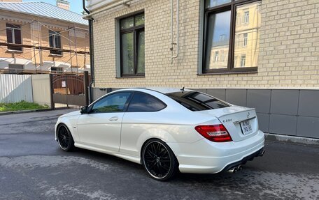 Mercedes-Benz C-Класс, 2013 год, 2 100 000 рублей, 4 фотография