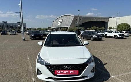 Hyundai Solaris II рестайлинг, 2020 год, 1 380 000 рублей, 2 фотография
