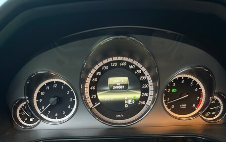 Mercedes-Benz E-Класс, 2012 год, 1 550 000 рублей, 10 фотография