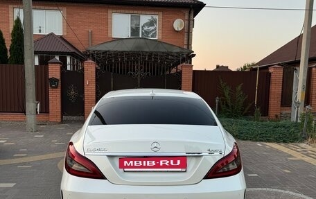 Mercedes-Benz CLS, 2015 год, 3 100 000 рублей, 9 фотография