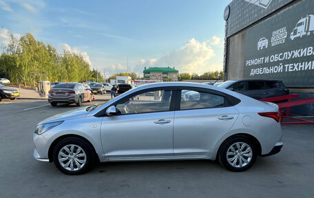Hyundai Solaris II рестайлинг, 2021 год, 1 450 000 рублей, 4 фотография