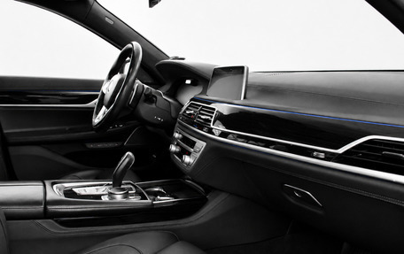 BMW 7 серия, 2020 год, 4 735 000 рублей, 16 фотография