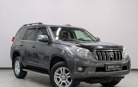 Toyota Land Cruiser Prado 150 рестайлинг 2, 2013 год, 2 650 000 рублей, 11 фотография