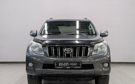 Toyota Land Cruiser Prado 150 рестайлинг 2, 2013 год, 2 650 000 рублей, 10 фотография