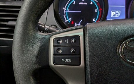 Toyota Land Cruiser Prado 150 рестайлинг 2, 2013 год, 2 650 000 рублей, 24 фотография