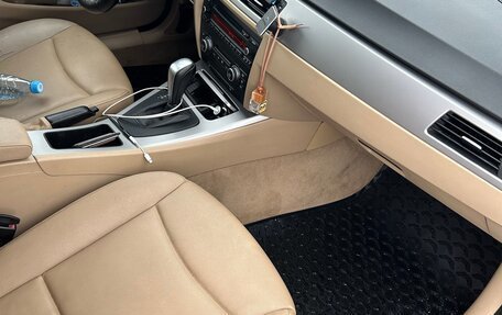 BMW 3 серия, 2008 год, 930 000 рублей, 10 фотография