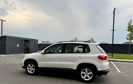 Volkswagen Tiguan I, 2016 год, 2 345 000 рублей, 3 фотография