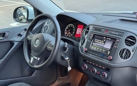 Volkswagen Tiguan I, 2016 год, 2 345 000 рублей, 25 фотография