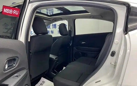 Honda Vezel, 2022 год, 1 160 500 рублей, 13 фотография