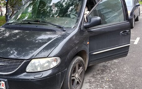 Chrysler Voyager IV, 2003 год, 800 000 рублей, 7 фотография