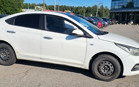 Hyundai Solaris II рестайлинг, 2017 год, 530 000 рублей, 5 фотография