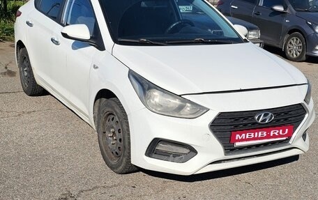 Hyundai Solaris II рестайлинг, 2017 год, 530 000 рублей, 2 фотография