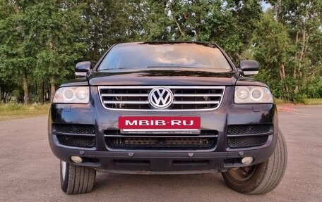 Volkswagen Touareg III, 2004 год, 850 000 рублей, 7 фотография