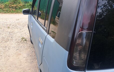 Nissan Cube II, 1999 год, 235 000 рублей, 4 фотография