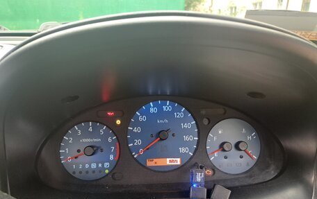 Nissan Cube II, 1999 год, 235 000 рублей, 10 фотография
