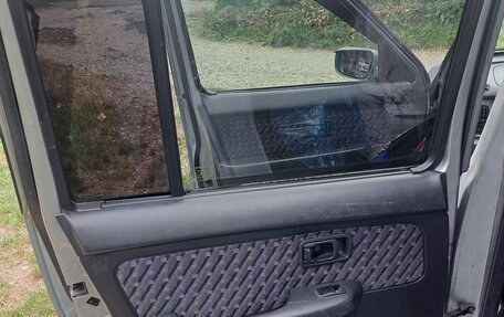 Nissan Cube II, 1999 год, 235 000 рублей, 29 фотография