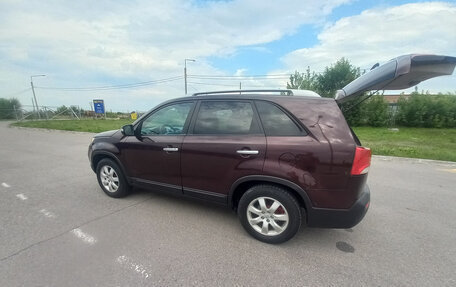 KIA Sorento II рестайлинг, 2011 год, 950 000 рублей, 3 фотография