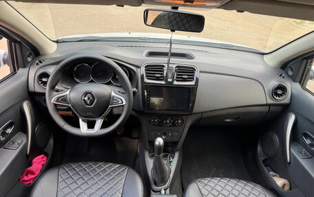 Renault Logan II, 2020 год, 800 000 рублей, 11 фотография