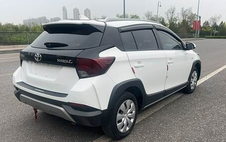 Toyota Yaris XP150 рестайлинг, 2022 год, 1 450 000 рублей, 9 фотография