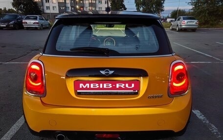 MINI Hatch, 2017 год, 1 670 000 рублей, 9 фотография