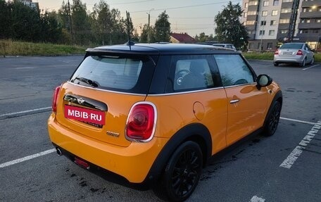 MINI Hatch, 2017 год, 1 670 000 рублей, 3 фотография